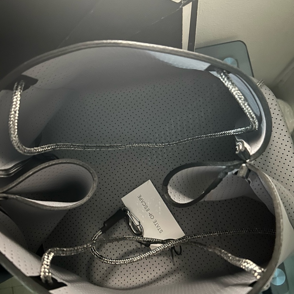 State of Escape Women's Gray Tote Bag